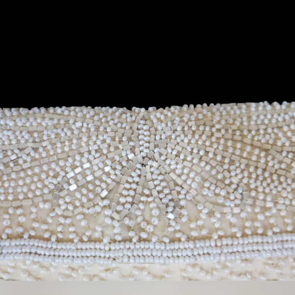 Vintage 1950's Walborg Beaded Clutch - Picture 4 of 12